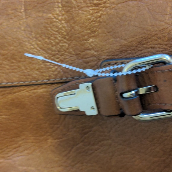 Fossil Heavy Strap Multi Pocket Flap Messenger Bag - Picture 13 of 16